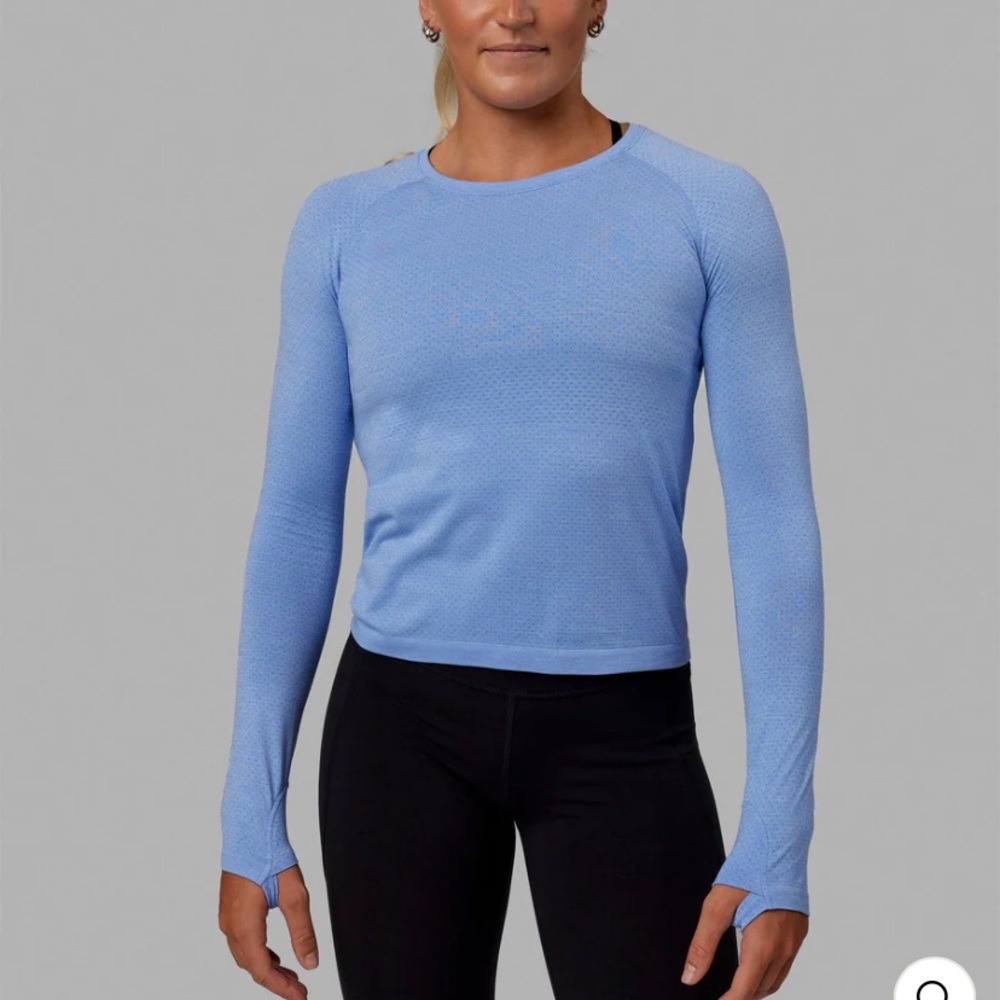 NEW W/ TAGS LSKD AeroFLX+ Seamless Long Sleeve Tee